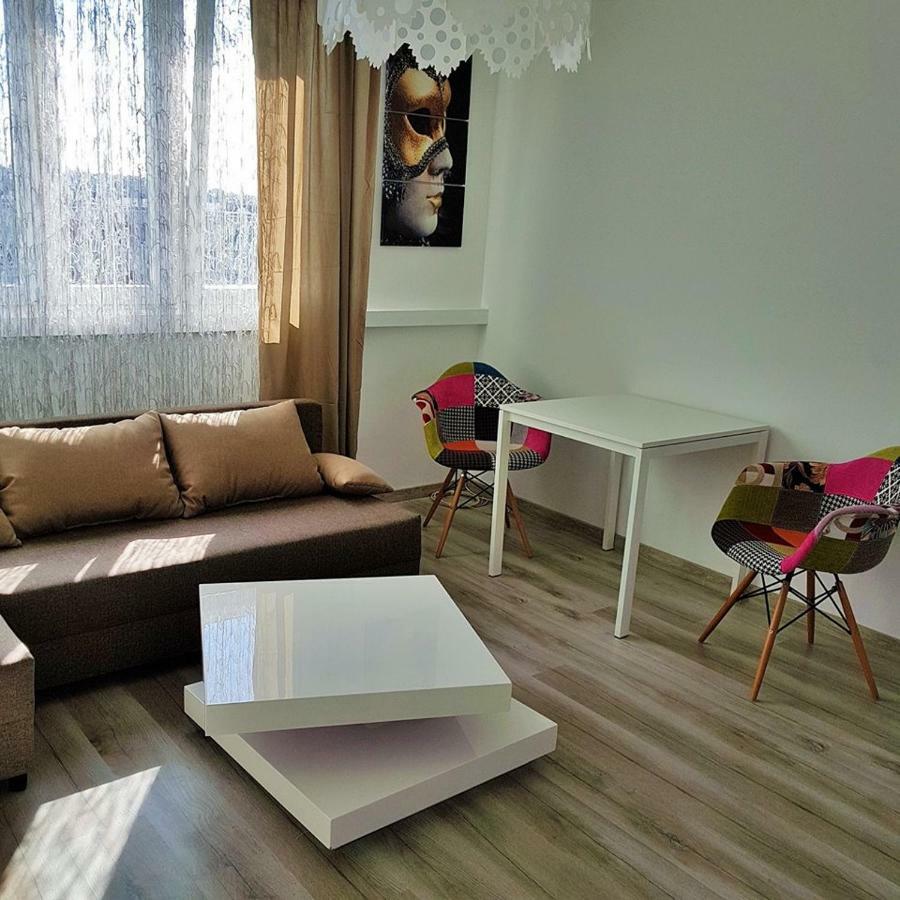 Boleslaviaapartments - Apartament Novum Poza Strefa Platnego Parkowania Boleslawiec  Εξωτερικό φωτογραφία